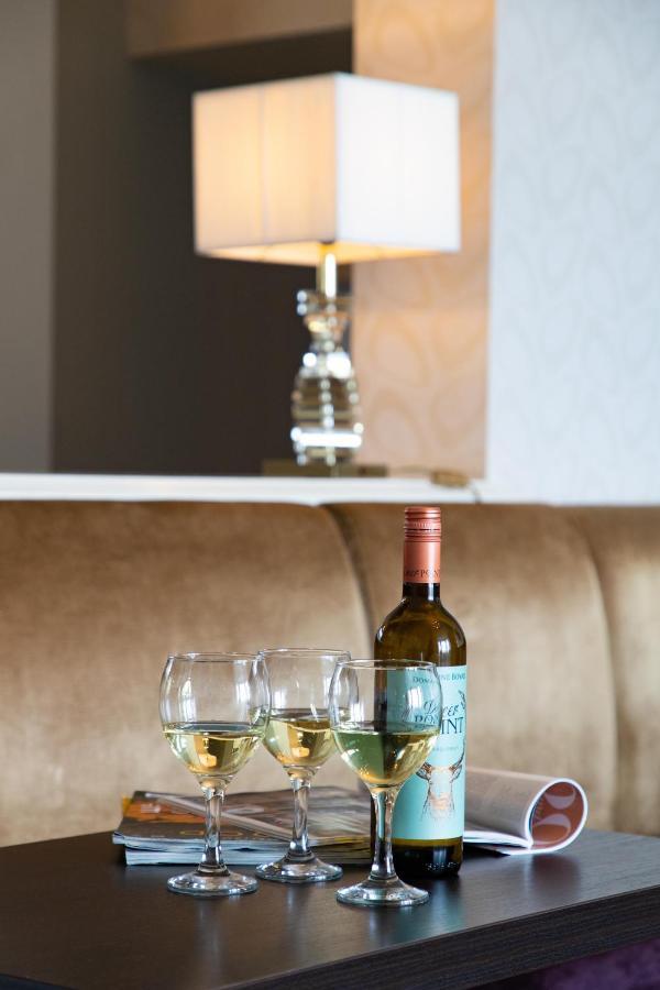 The Seafront Hotel By Compass Hospitality Ландъндо Екстериор снимка