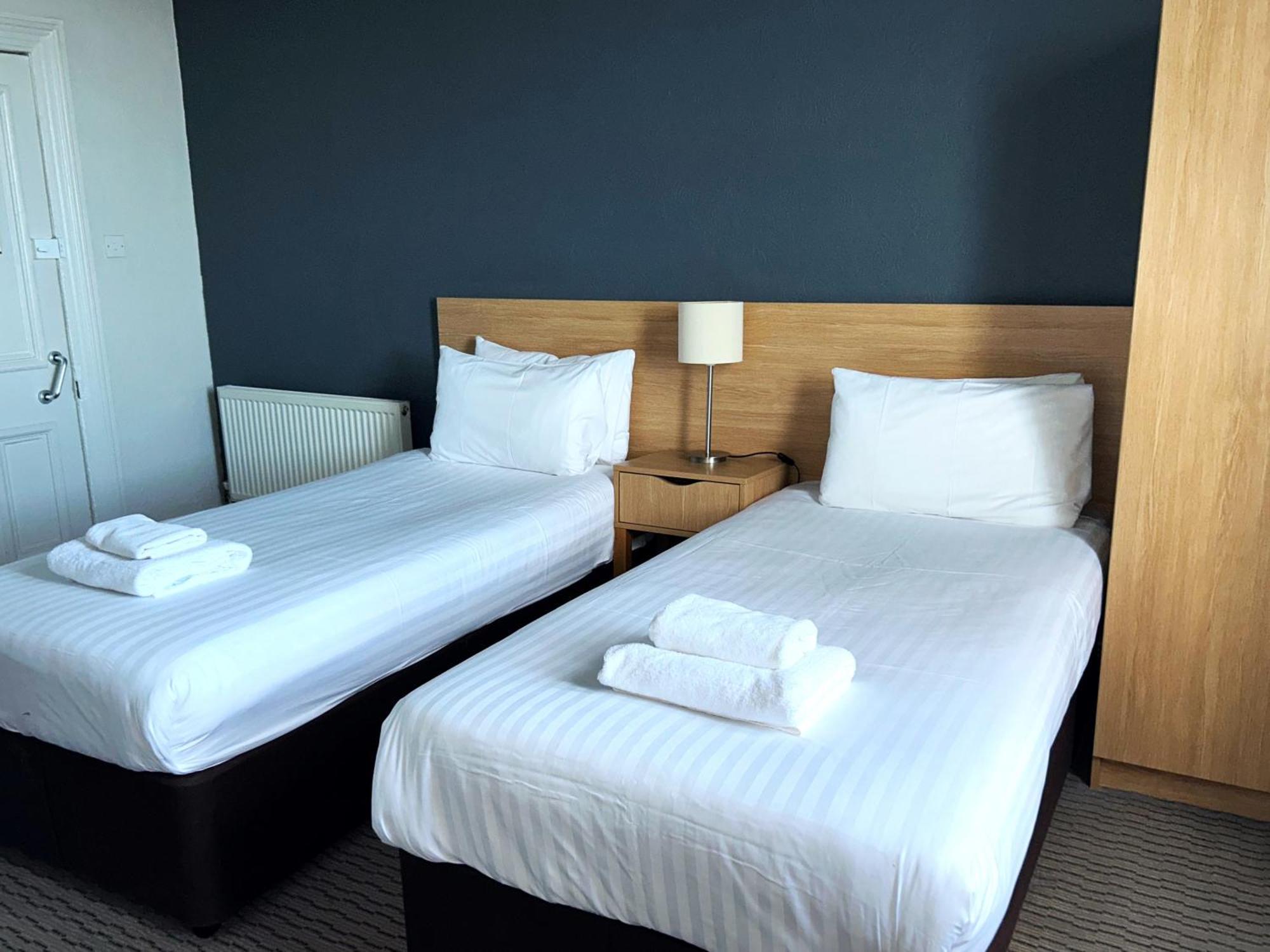 The Seafront Hotel By Compass Hospitality Ландъндо Екстериор снимка